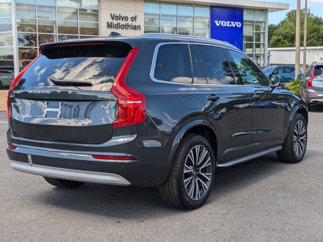 2022 Volvo XC90 Momentum