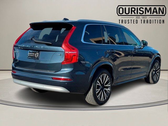 2022 Volvo XC90 Momentum
