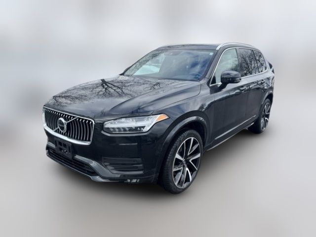 2022 Volvo XC90 Momentum