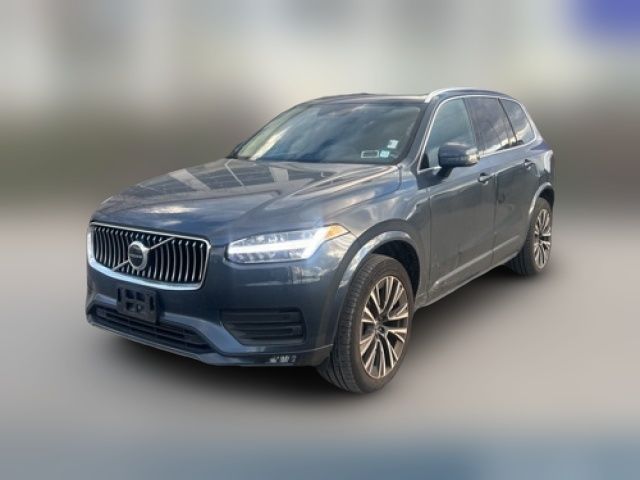 2022 Volvo XC90 Momentum