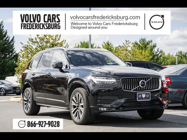 2022 Volvo XC90 Momentum