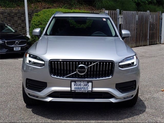 2022 Volvo XC90 Momentum