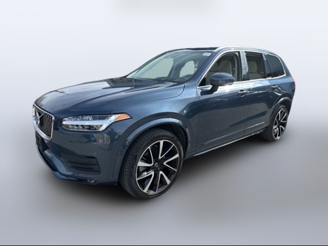 2022 Volvo XC90 Momentum