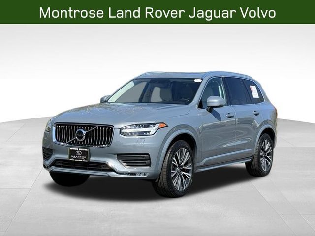 2022 Volvo XC90 Momentum