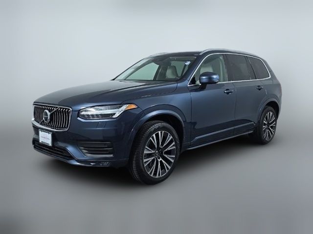 2022 Volvo XC90 Momentum