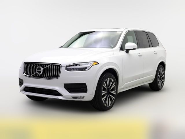 2022 Volvo XC90 Momentum