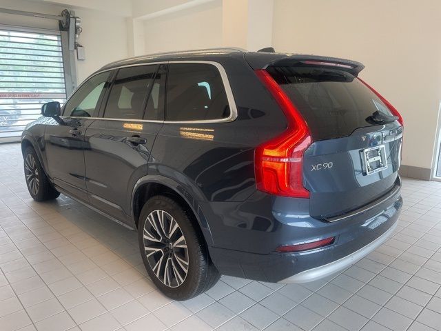 2022 Volvo XC90 Momentum