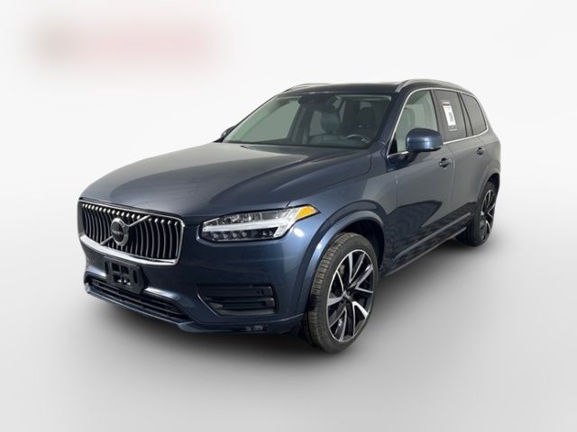 2022 Volvo XC90 Momentum
