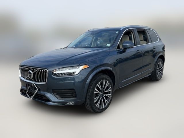 2022 Volvo XC90 Momentum