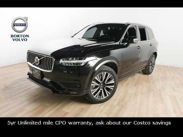 2022 Volvo XC90 Momentum