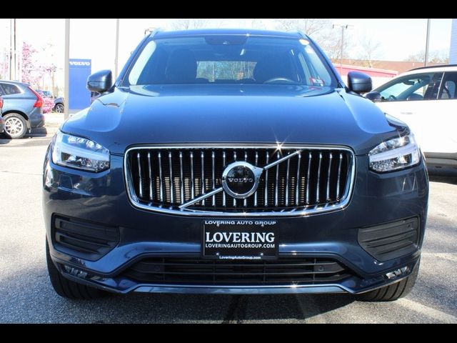 2022 Volvo XC90 Momentum