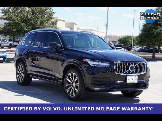 2022 Volvo XC90 Momentum