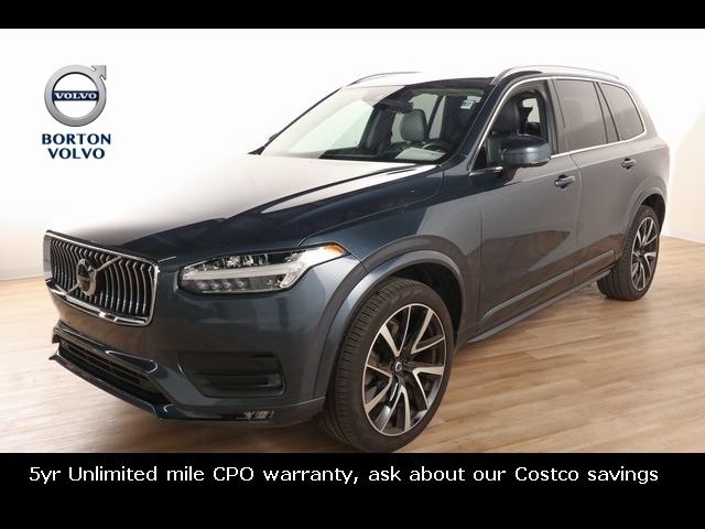 2022 Volvo XC90 Momentum