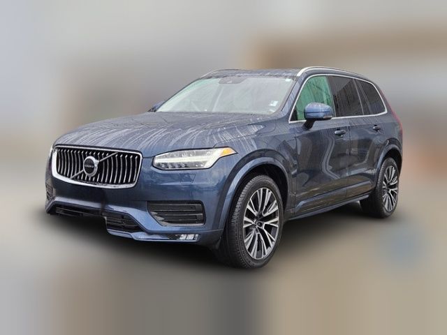 2022 Volvo XC90 Momentum