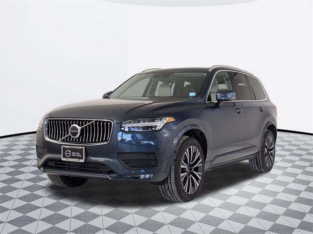 2022 Volvo XC90 Momentum