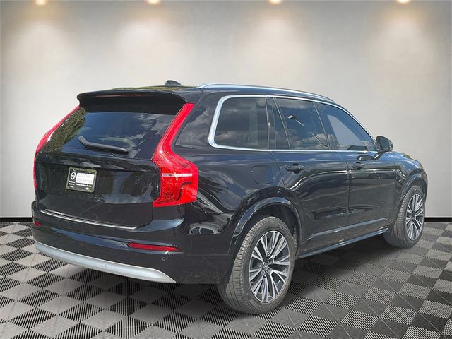 2022 Volvo XC90 Momentum