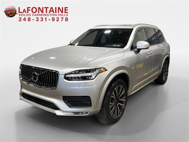 2022 Volvo XC90 Momentum