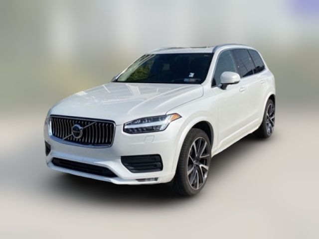 2022 Volvo XC90 Momentum