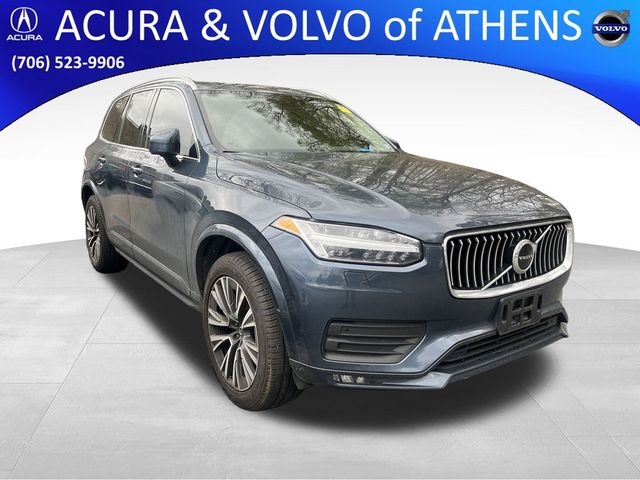 2022 Volvo XC90 Momentum
