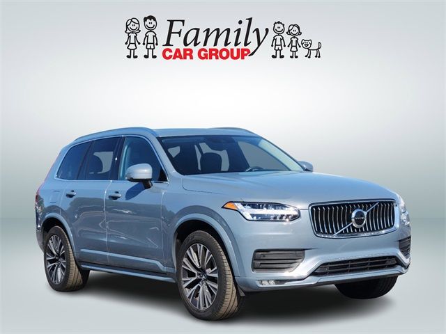 2022 Volvo XC90 Momentum