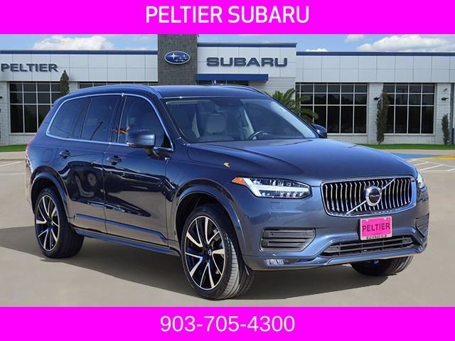 2022 Volvo XC90 Momentum