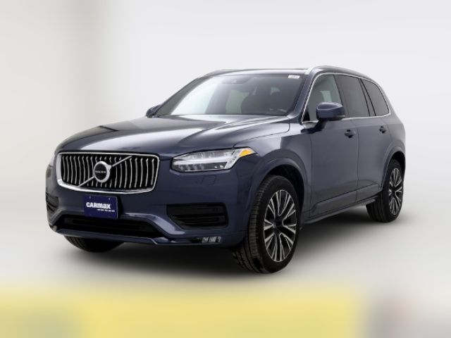 2022 Volvo XC90 Momentum