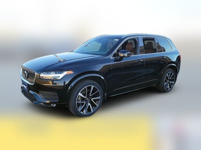 2022 Volvo XC90 Momentum