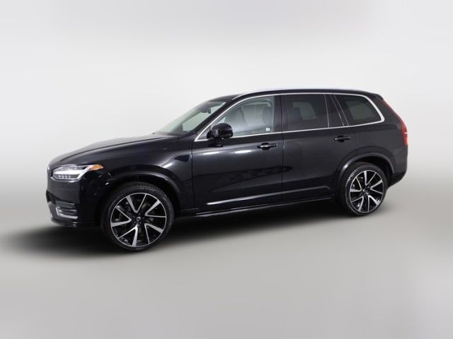 2022 Volvo XC90 Momentum