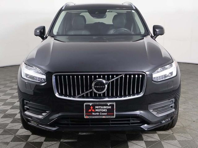 2022 Volvo XC90 Momentum