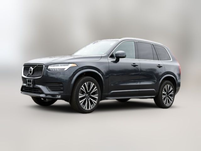 2022 Volvo XC90 Momentum