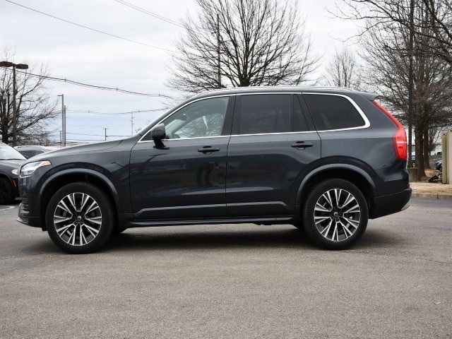 2022 Volvo XC90 Momentum