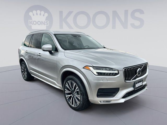 2022 Volvo XC90 Momentum