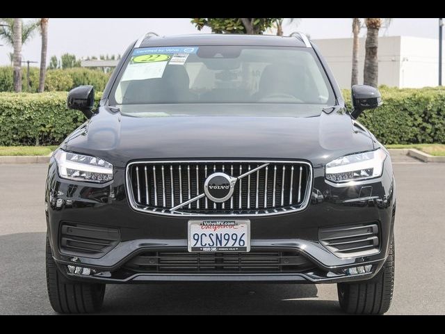 2022 Volvo XC90 Momentum