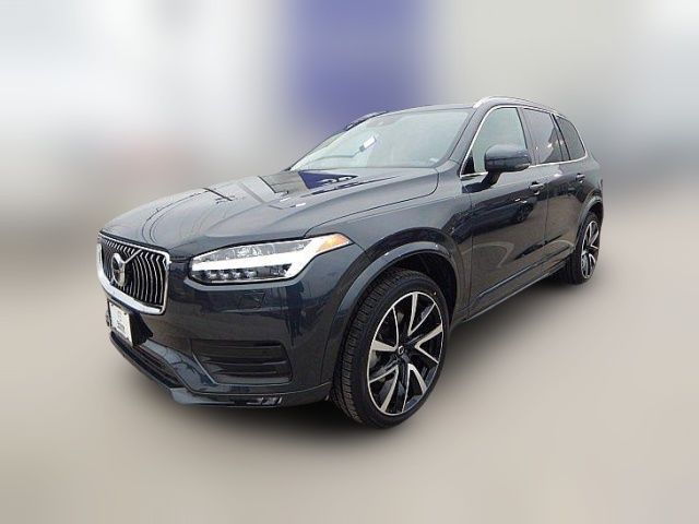 2022 Volvo XC90 Momentum