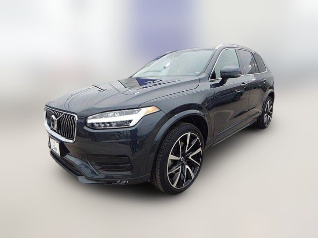 2022 Volvo XC90 Momentum