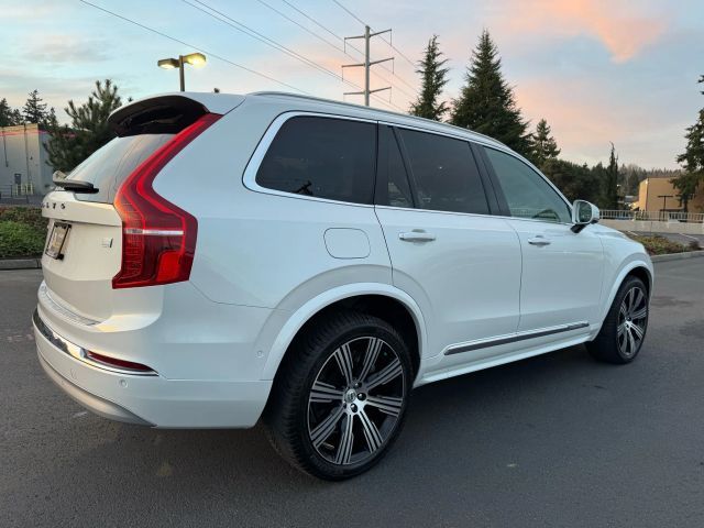 2022 Volvo XC90 Recharge Plug-In Hybrid Inscription