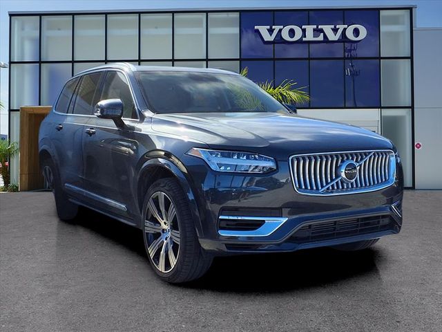 2022 Volvo XC90 Recharge Plug-In Hybrid Inscription Expression