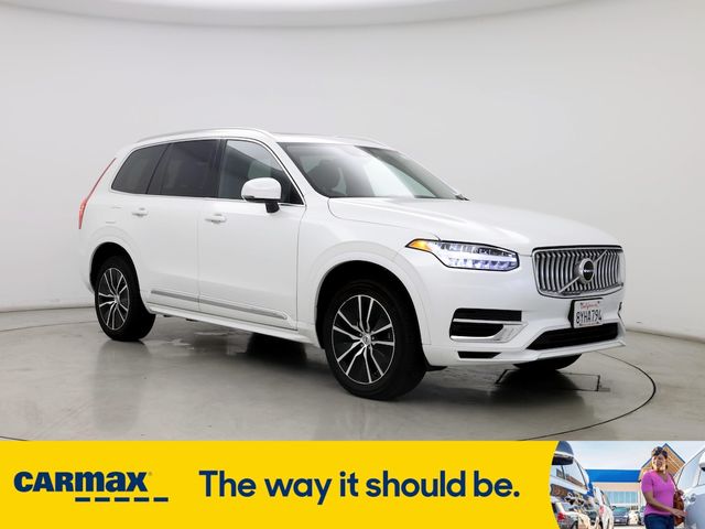 2022 Volvo XC90 Recharge Plug-In Hybrid Inscription Expression