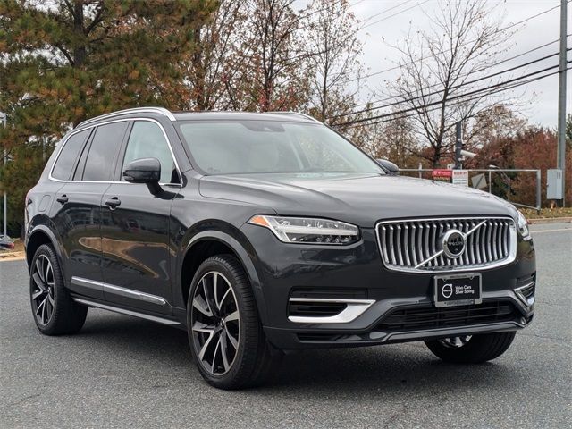 2022 Volvo XC90 Recharge Plug-In Hybrid Inscription Expression