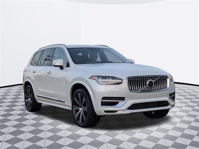 2022 Volvo XC90 Recharge Plug-In Hybrid Inscription