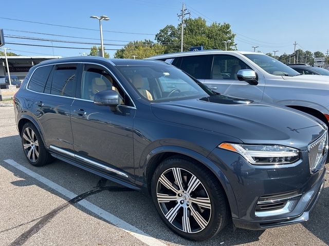 2022 Volvo XC90 Recharge Plug-In Hybrid Inscription