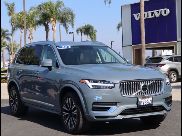 2022 Volvo XC90 Recharge Plug-In Hybrid Inscription Expression