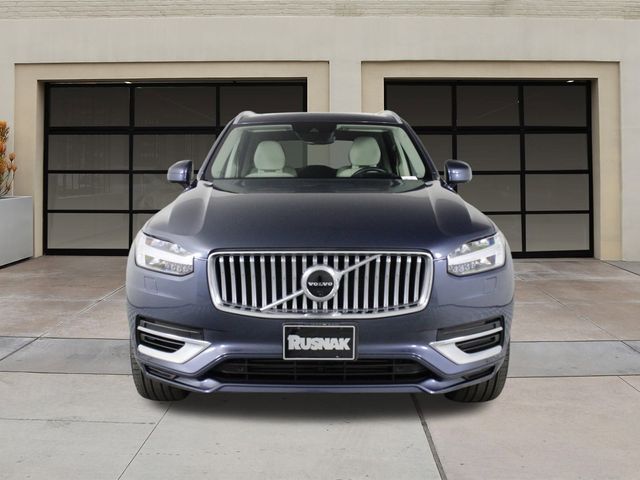 2022 Volvo XC90 Recharge Plug-In Hybrid Inscription