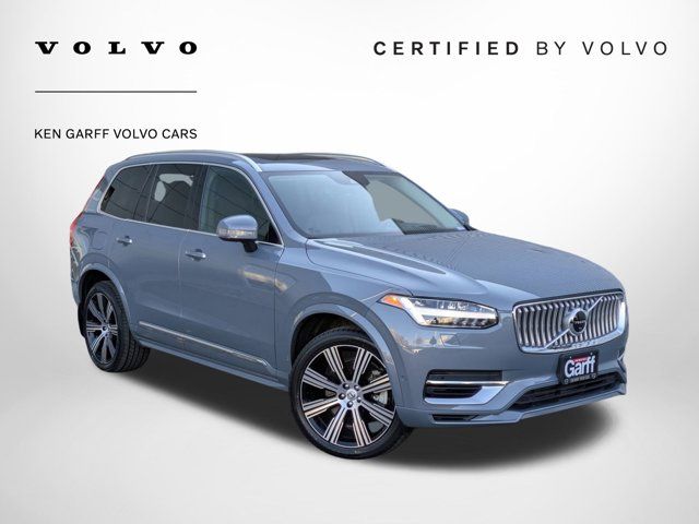 2022 Volvo XC90 Recharge Plug-In Hybrid Inscription