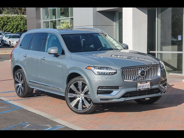 2022 Volvo XC90 Recharge Plug-In Hybrid Inscription