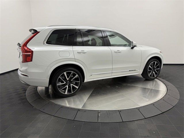 2022 Volvo XC90 Recharge Plug-In Hybrid Inscription Expression