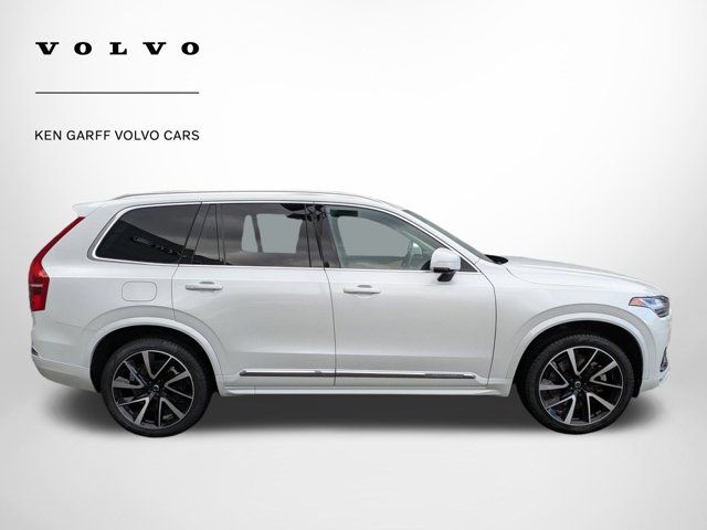 2022 Volvo XC90 Recharge Plug-In Hybrid Inscription Expression