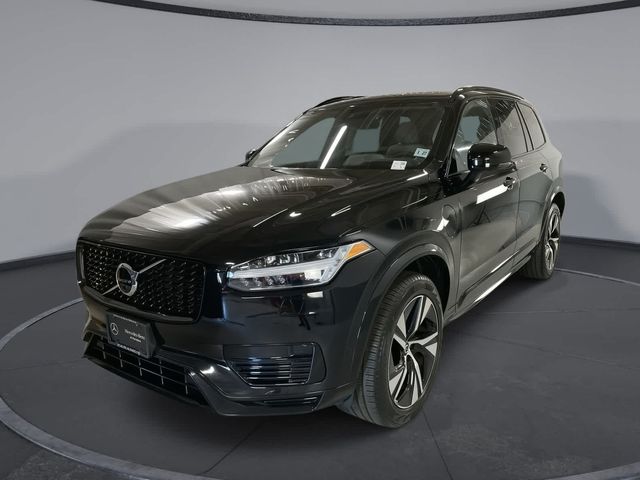 2022 Volvo XC90 Recharge Plug-In Hybrid R-Design