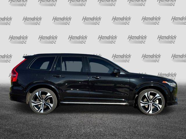 2022 Volvo XC90 Recharge Plug-In Hybrid R-Design