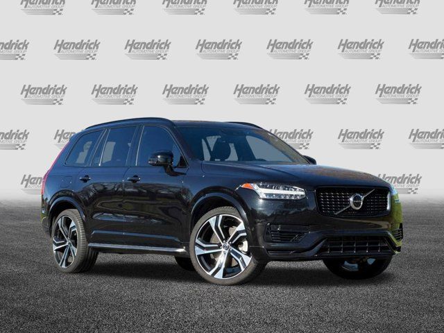 2022 Volvo XC90 Recharge Plug-In Hybrid R-Design